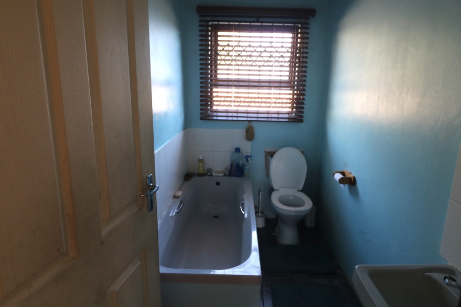 3 Bedroom Property for Sale in Sunnyridge Eastern Cape